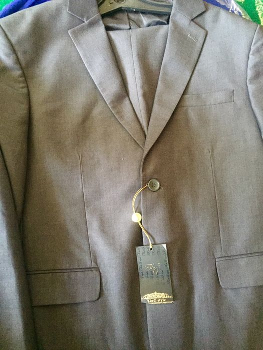 Мужские  костюмы