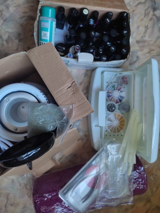 Все оборудование для маникюра