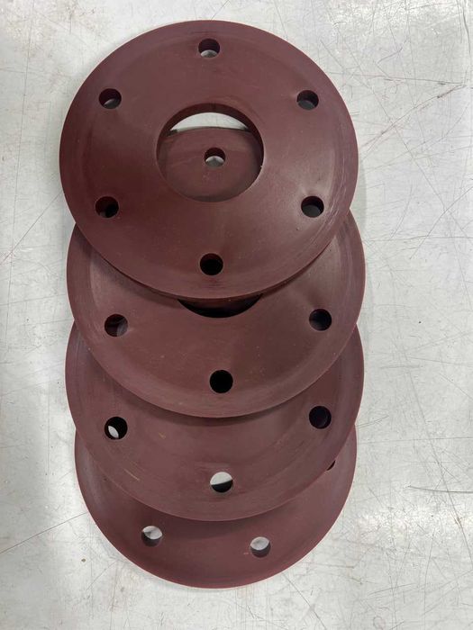 Уплотнение резиновая для фронтального фланца смесителя М.М. 169x60x10