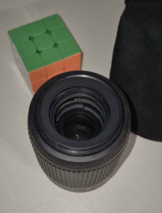 Obiectiv nikon nikkor af-s 55 200 mm