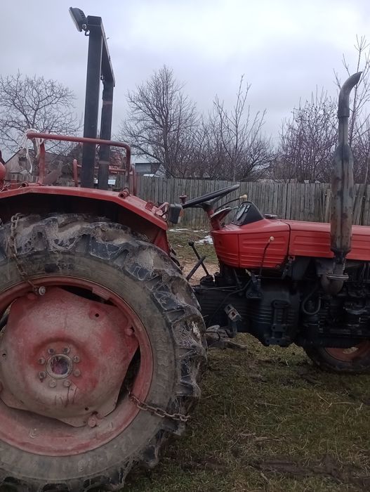 Vând sau  schimb tractor