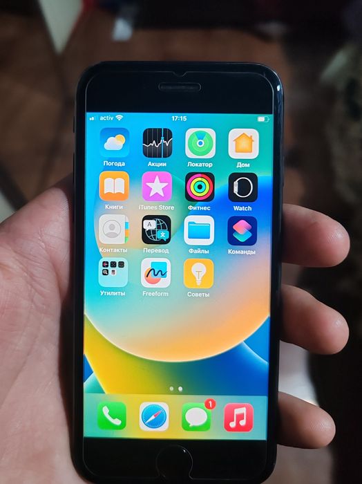 Продам айфон 8 в отличном состоянии