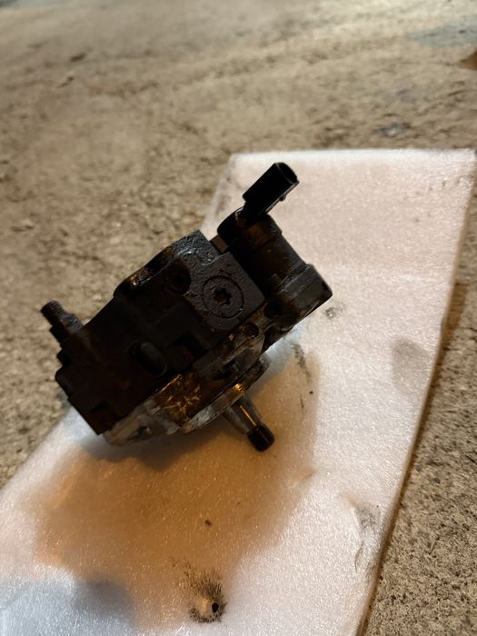 R70 Помпа за BMW