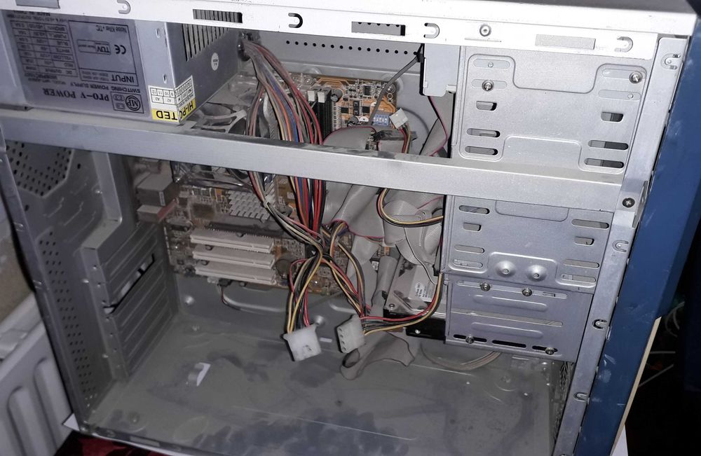 Настолен компютър