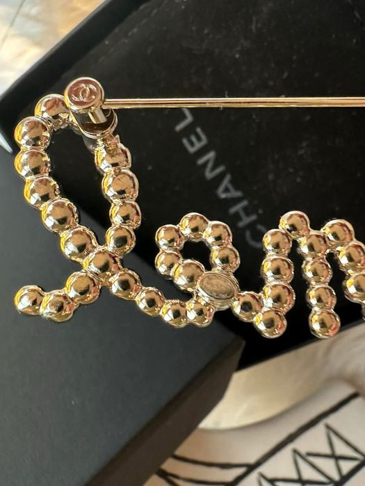 Brosa Chanel originala