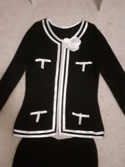 Compleu elegant de dama