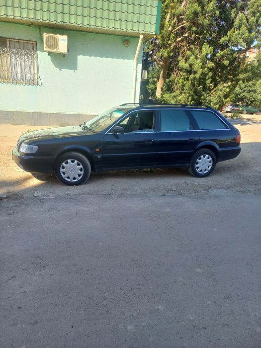 Ауди А6 универсал