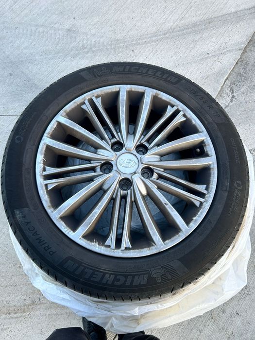 Hyundai Kona motor 16 benzina automat 4x4 an 2019