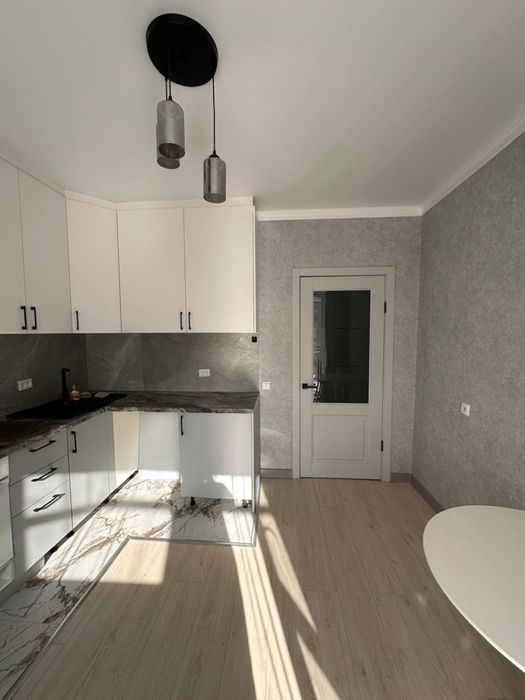 Продам 2 комнотную квартиру