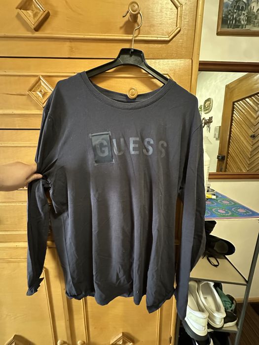 Bluză guess bună