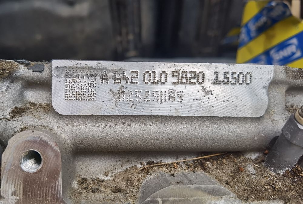 Двигател Мерцедес ОМ642  на части