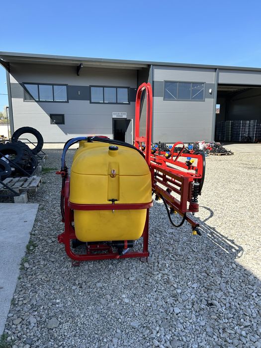 Instalatie erbicidat 1000 l cu rampe 12m diuza tripla