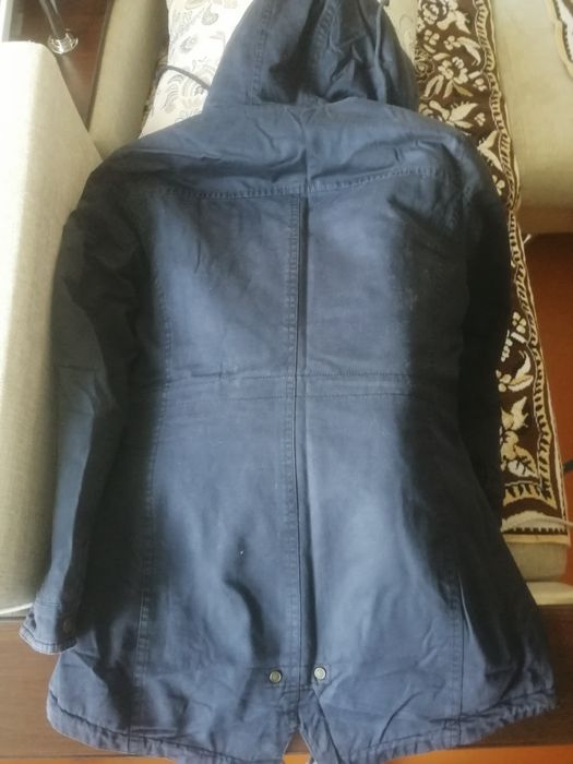 Продам парку мужскую