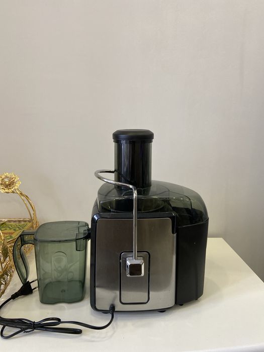 Продаю соковыжималку