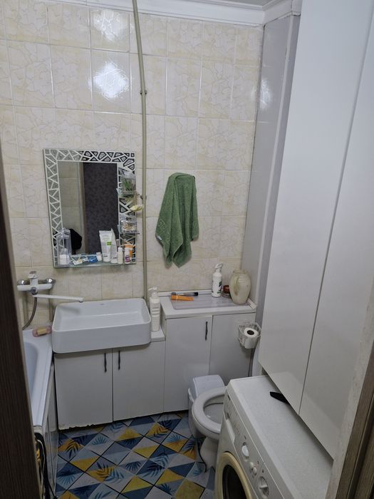 Продам квартиру 3 комнатную