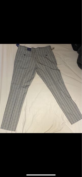 Pantaloni Van Larsson noi