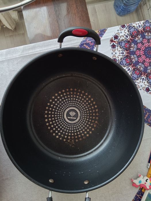 Продаю казан стеклянная сталь