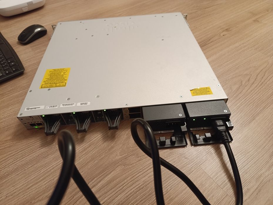 Cisco Catalyst 9300-24UX | 24x mGig | UPOE | 8x 10G SFP+ | 2x 1100W