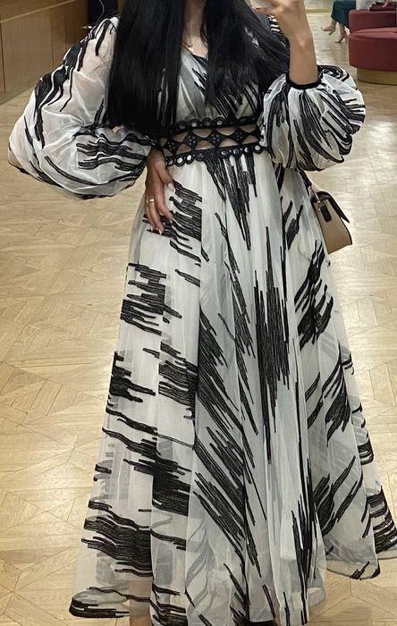 Платье на выпуксной, свадьбу, и на другие мероприятия