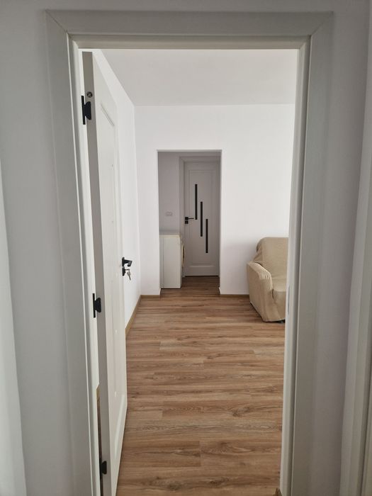 Vând apartament 2 camere localitatea Adjud Județul Vrancea