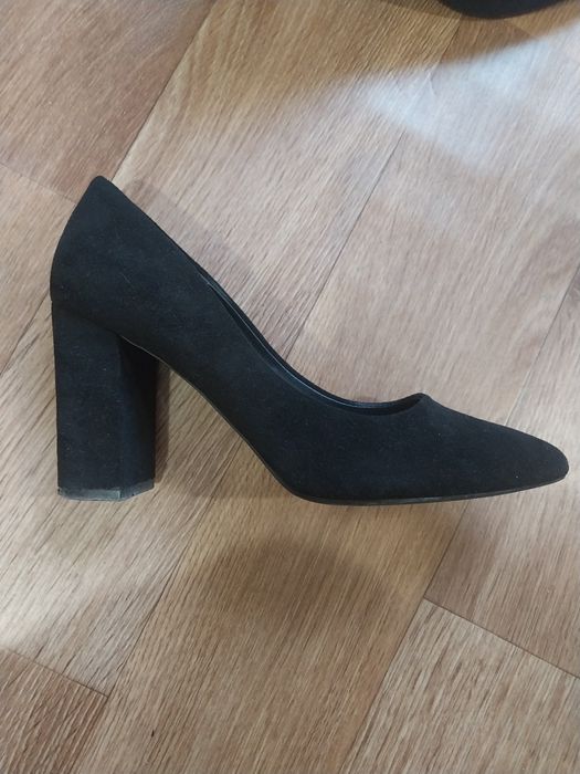 Продам туфли 39 размера