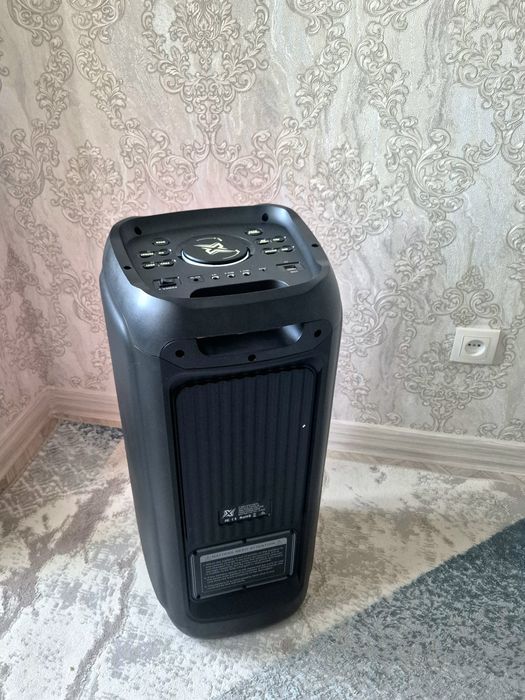 Портативная колонка X-Max Discobox