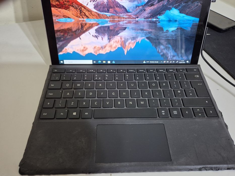 Tableta Microsft Surface Pro 4