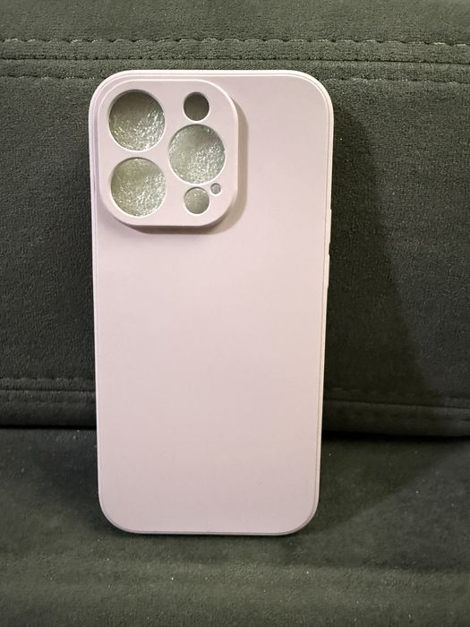 Чехлы на iPhone 14 Pro