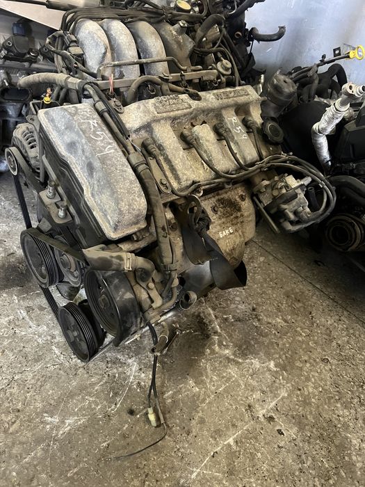 Двигатель на Mazda 2.0 FS трамблер 626 кронус