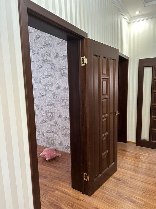 Продаю бу межкомнатные дверей
