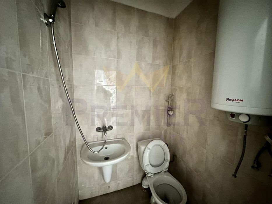 Продава се Магазин в Поморие - 37 кв.м за 1217 €/кв.м - Снимка #7