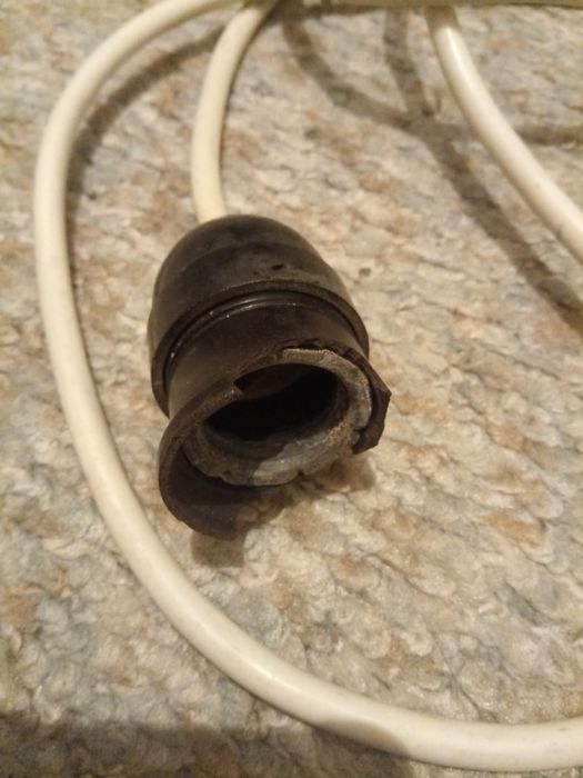 Кабел с щепсел два броя