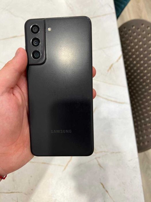 S21 fe в хорошем состоянии