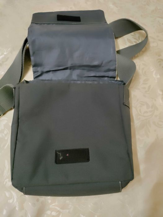 Adidas и Bugatti - оригиналн мъжки чанти