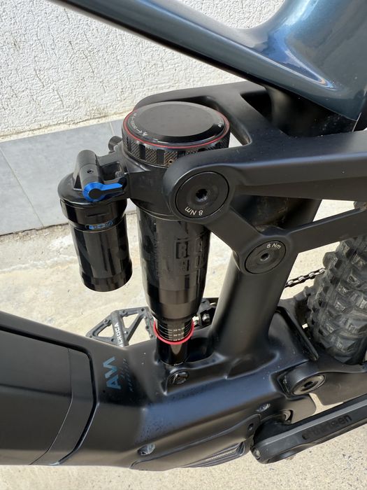 Bulls Sonic Evo AM SL 2 ЕBike2025  Full Carbon 21,5 kg с Ел Автоматични скорости