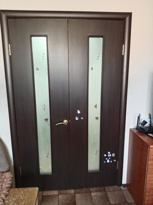 Продам двери межкомнатные