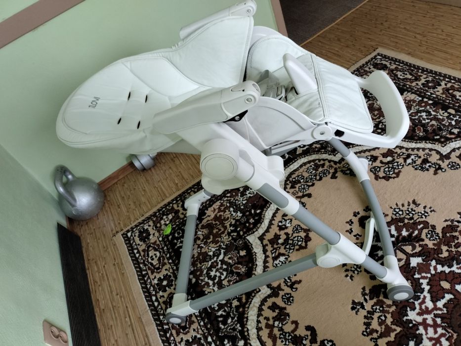 Стул трансформер для кормления.