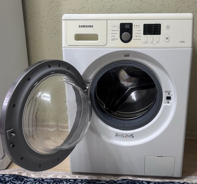 Стиральная машинка Samsung