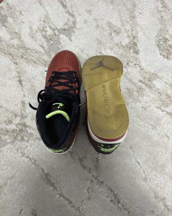 Adidasi Nike-jordan