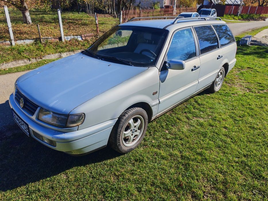 Volkswagen Passat 1996 benzină, 862 € — imagine 2