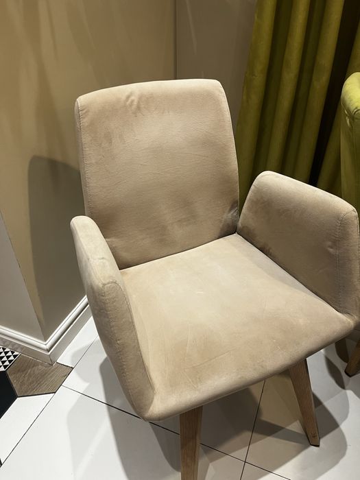 Продается стулья б/у для кафе