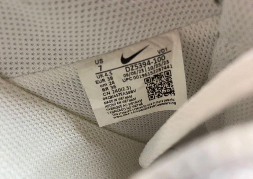 Adidasi nike originali