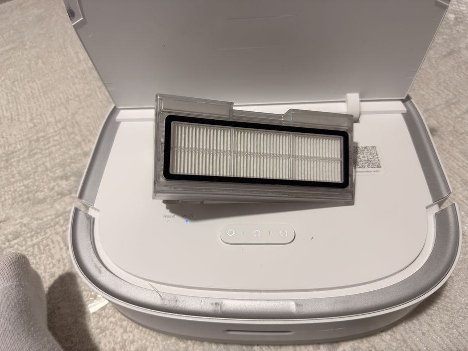 Robot aspirator si mop Dreame Bot W10 -doar robotul, consumabile noi