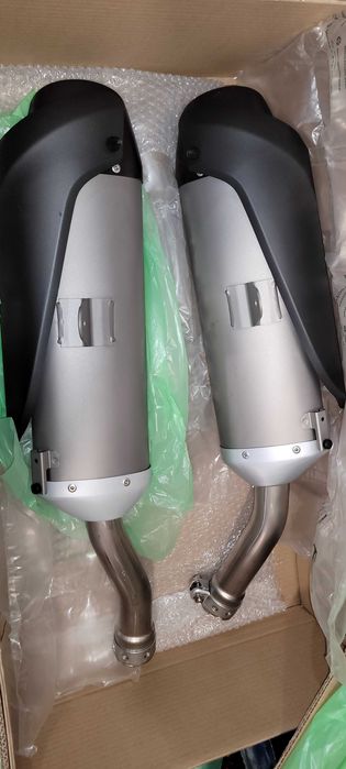 Yamaha R1 2007-2008 - carena codita, evacuari noi, catalizator nou, vas expansiune nou