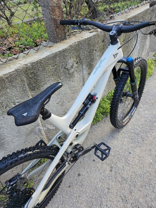 YT Capra Карбонов 27.5 цола 1x12 Sram GX Full Fox 4-бутални спирачки