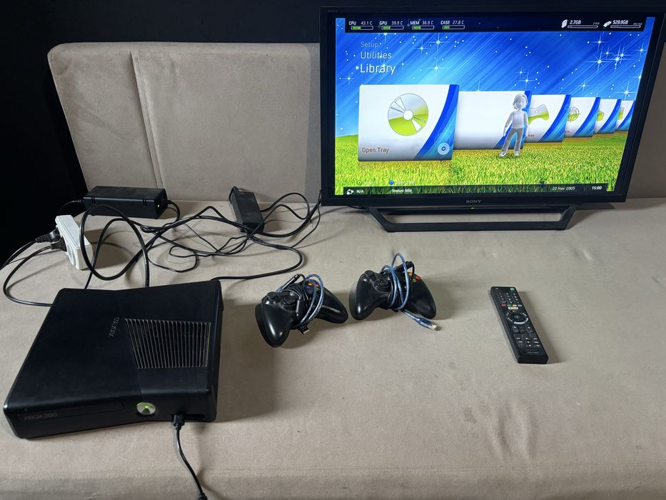 Продам Xbox 360 S + tv