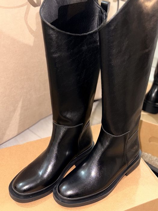 Сапоги 37 размер , новые