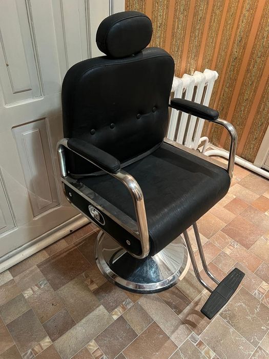 Кресло парикмахерское