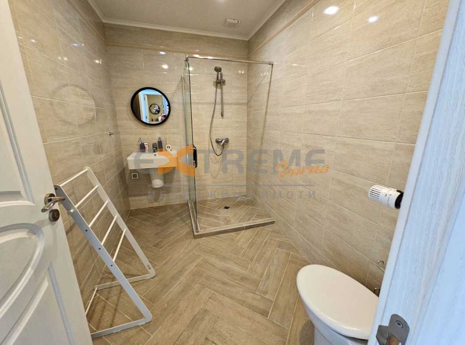 Продава се Къща в с. Баново, Област Варна - 695 кв.м за 1310 €/кв.м - Снимка #13
