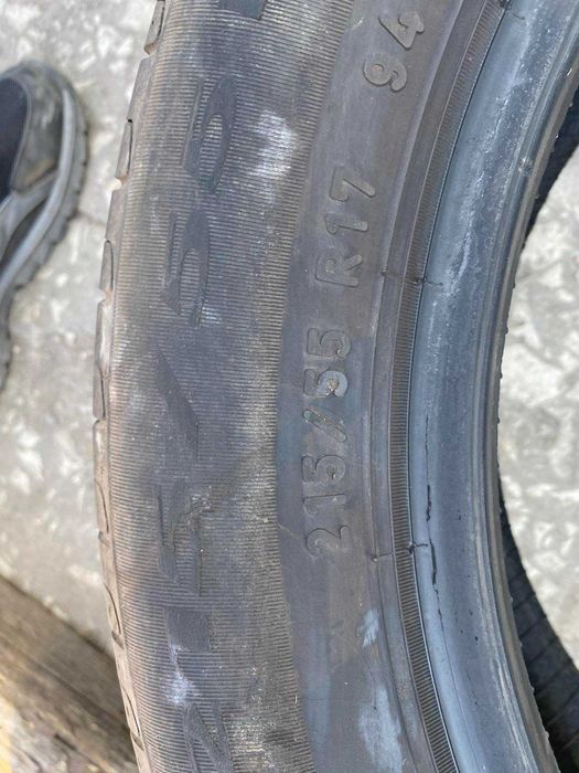 2 бр Летни Гуми Pirelli 215/55 R17 DOT 1222 ном 159